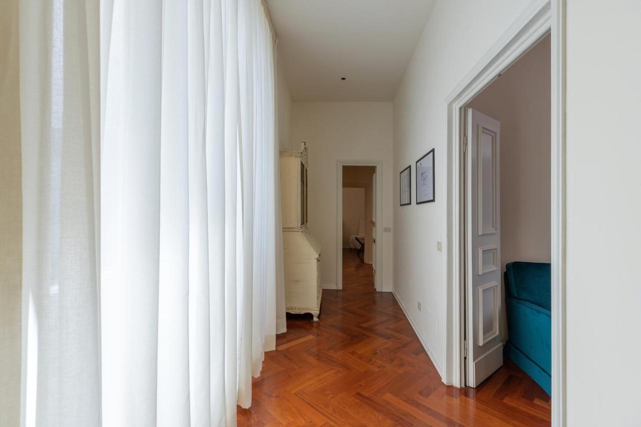 Seta Spacious Apartment Next To The Duomo Florence Exterior photo
