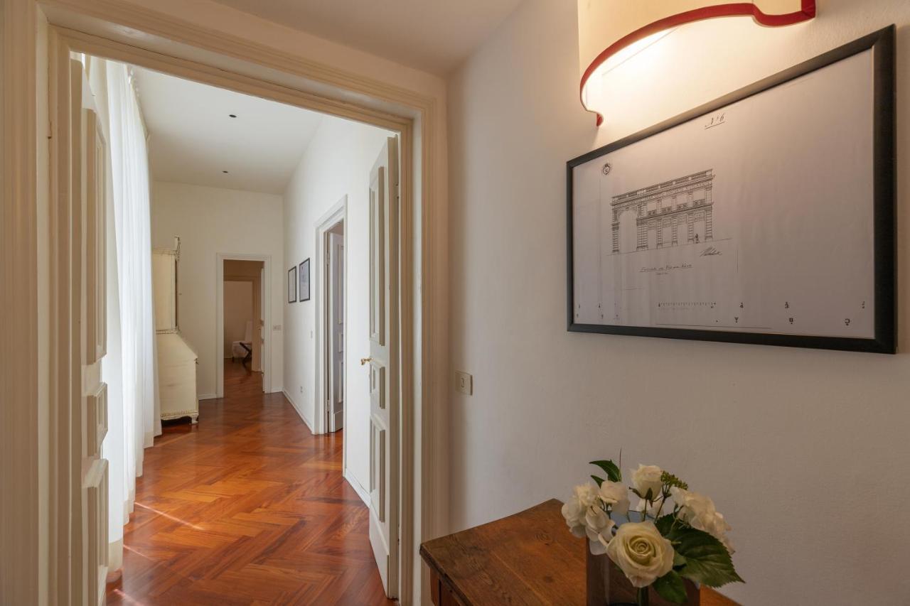 Seta Spacious Apartment Next To The Duomo Florence Exterior photo